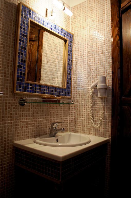 Petrini Gonia Aparthotel Livadherón Kamer foto