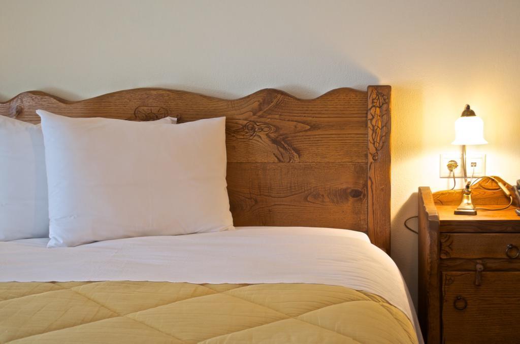 Petrini Gonia Aparthotel Livadherón Kamer foto