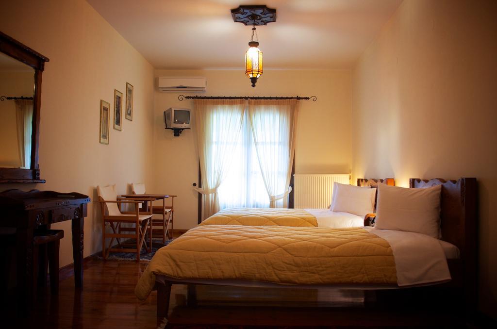 Petrini Gonia Aparthotel Livadherón Kamer foto